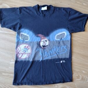 Vintage New York Yankees 90s T-shirt Graffiti Baseball MLB NY Single Stitch Lg
